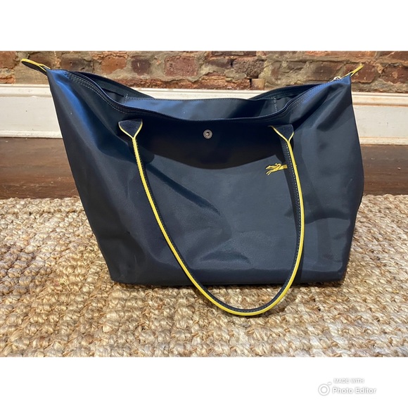 longchamp from